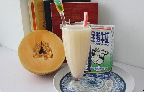 哈密瓜牛奶能一起吃吗,健康搭配的饮食新选择