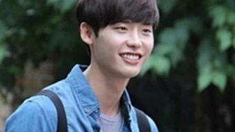 李钟硕吃瓜,揭秘娱乐圈幕后故事