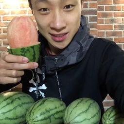 小果吃瓜视频,揭秘娱乐圈幕后故事